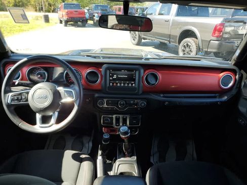 Used 2019 Jeep Wrangler Rubicon image 17