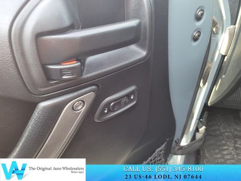 Used 2015 Jeep Wrangler Unlimited Sport w/ Dual Top Group AWD/4WD image 12