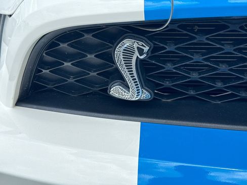 Used 2012 Ford Mustang Shelby GT500 w/ Electronics Pkg RWD image 29