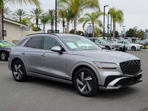 Certified 2026 Genesis GV70 3.5T Sport Advanced AWD/4WD image 29