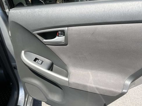 Used 2010 Toyota Prius Two FWD image 24