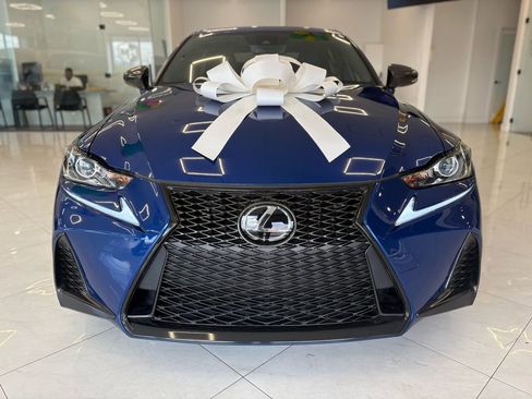 Used 2019 Lexus IS 300 F Sport w/ F Sport Package image 2