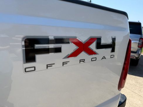 Used 2011 Ford F350 Lariat w/ Lariat Ultimate Pkg image 13