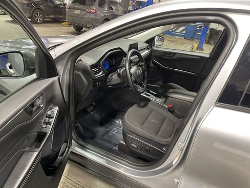 Used 2024 Ford Escape Active AWD/4WD image 23