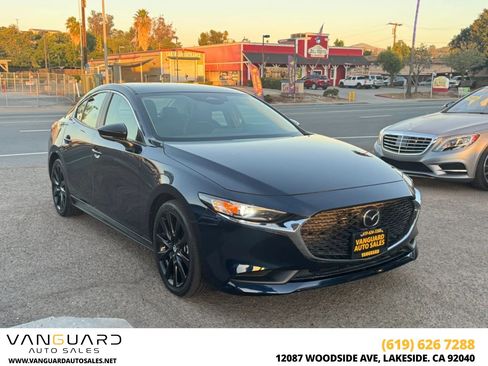 Used 2024 MAZDA MAZDA3 s FWD image 1