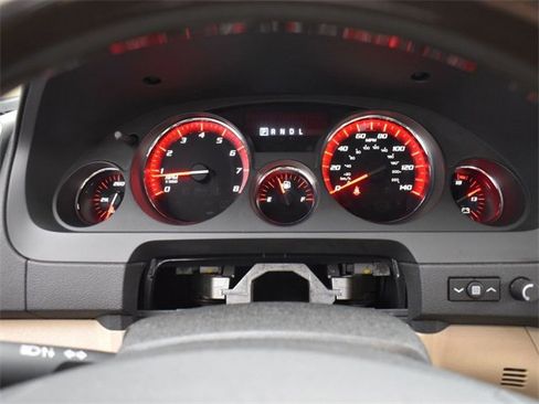 Used 2012 GMC Acadia Denali image 11