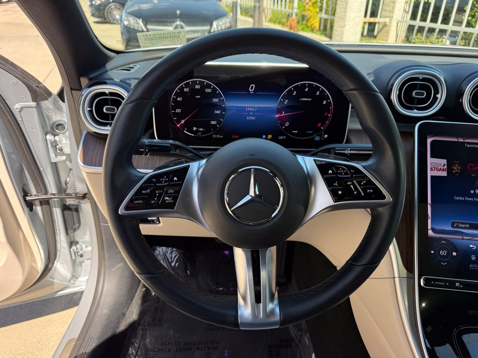 Used 2024 Mercedes-Benz C 300 Sedan image 31
