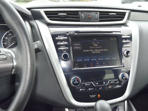 Used 2019 Nissan Murano S AWD/4WD image 25