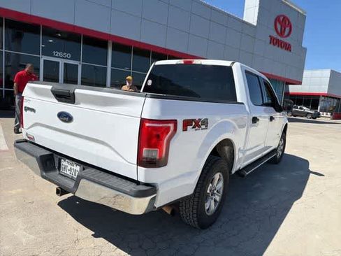 Used 2015 Ford F150 XLT w/ Equipment Group 301A Mid image 9