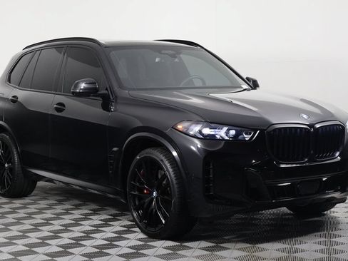 Used 2025 BMW X5 xDrive40i w/ Executive Package AWD/4WD image 3