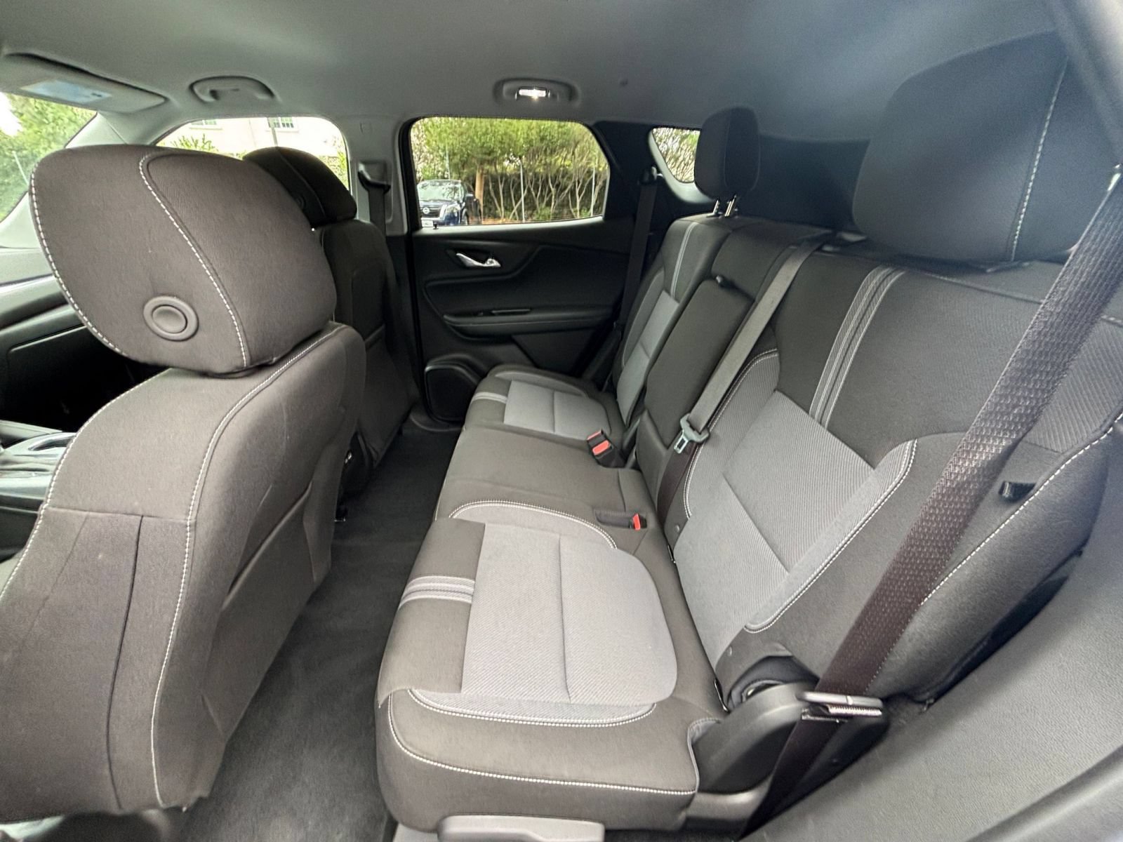 Used 2026 Chevrolet Blazer LT FWD image 26