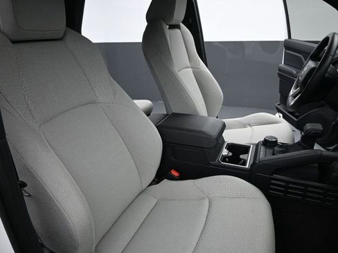 Used 2025 Toyota 4Runner SR5 image 21