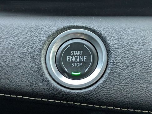 Used 2022 Cadillac Escalade Sport w/ Touring Package image 38