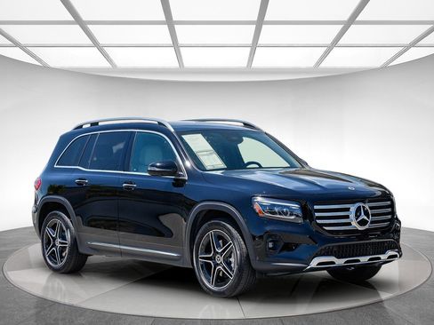 Certified 2026 Mercedes-Benz GLB 250 image 5