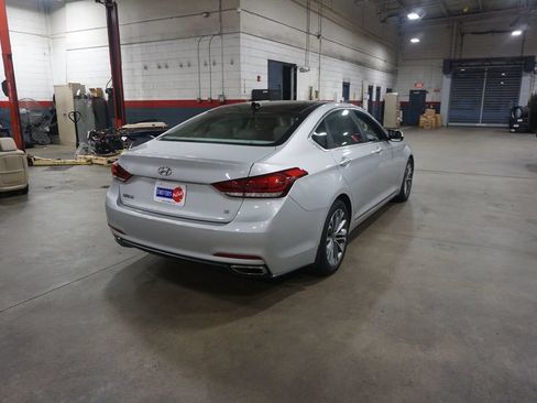 Used 2016 Hyundai Genesis 3.8 w/ Option Group 02 RWD image 19