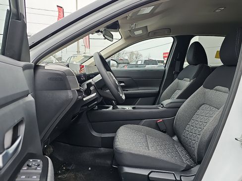 New 2026 Nissan Kicks SV w/ Cold Weather Package image 9