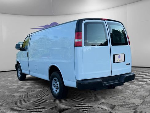 Used 2014 GMC Savana 2500 RWD image 3