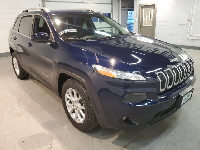 Used 2014 Jeep Cherokee Latitude w/ Comfort/Convenience Group AWD/4WD image 9