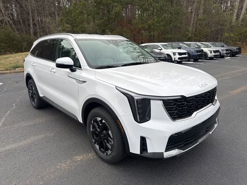 New 2026 Kia Sorento S image 1