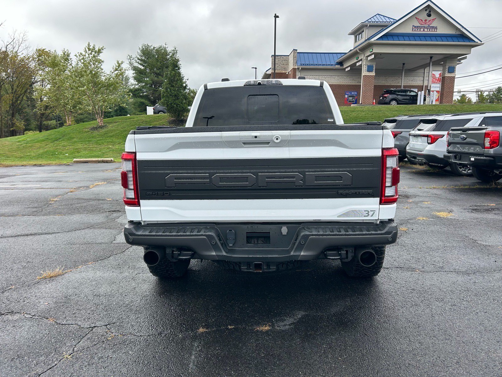 Used 2023 Ford F150 Raptor w/ Raptor 37 Performance Package AWD/4WD image 6