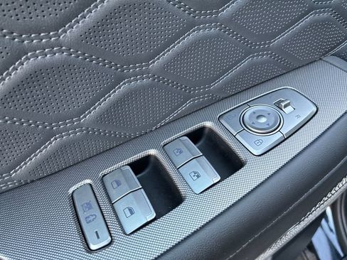 Used 2022 Hyundai Palisade Calligraphy w/ Cargo Package image 12