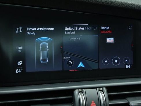 Used 2022 Alfa Romeo Giulia Ti image 14