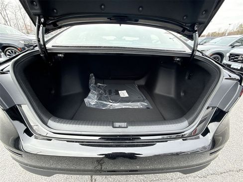 New 2025 Honda Accord SE image 20