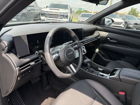 Used 2025 Hyundai Santa Cruz SEL AWD/4WD image 20