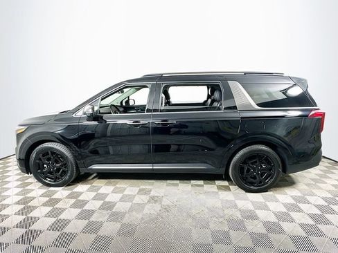 Used 2025 Kia Carnival SX w/ SX Dark Edition Package FWD image 6
