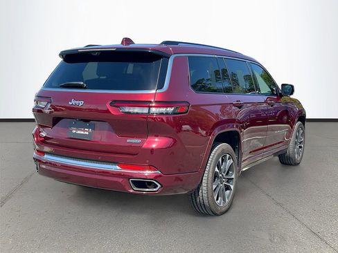 Used 2022 Jeep Grand Cherokee L Overland w/ Advanced Protech Group III image 7