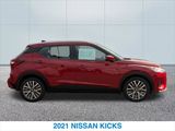 Used 2021 Nissan Kicks SV image 6