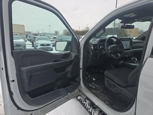 Used 2023 Ford F150 XLT w/ Equipment Group 302A High image 19