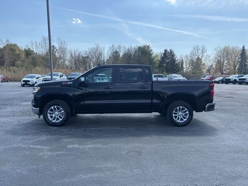 New 2026 Chevrolet Silverado 1500 LT w/ Z71 Off-Road Package AWD/4WD image 9