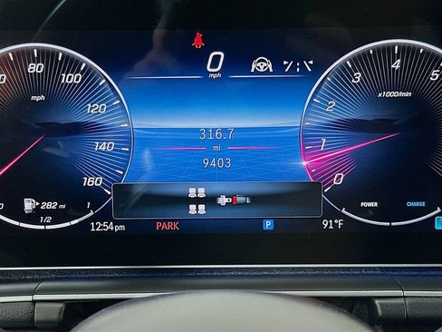 Used 2025 Mercedes-Benz GLS 450 4MATIC image 13