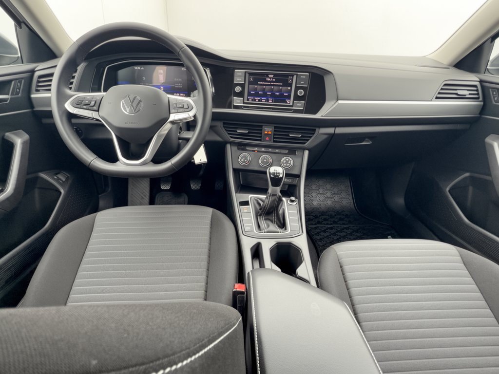 Certified 2024 Volkswagen Jetta S FWD image 17