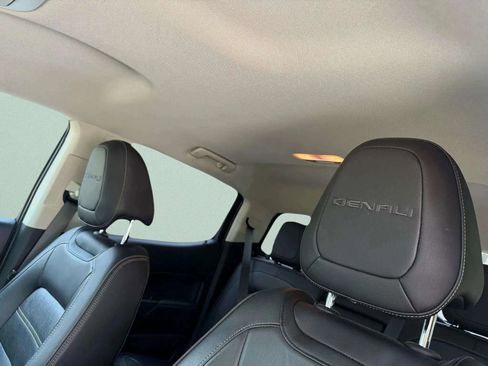 Used 2019 GMC Canyon Denali image 27