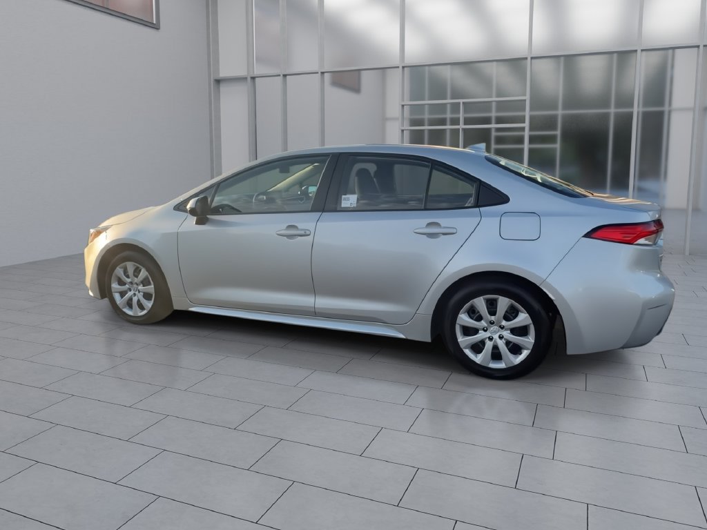 Used 2023 Toyota Corolla LE FWD image 6