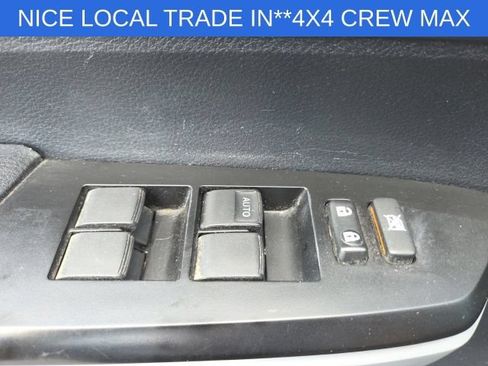 Used 2019 Toyota Tundra SR5 w/ Convenience Package AWD/4WD image 30