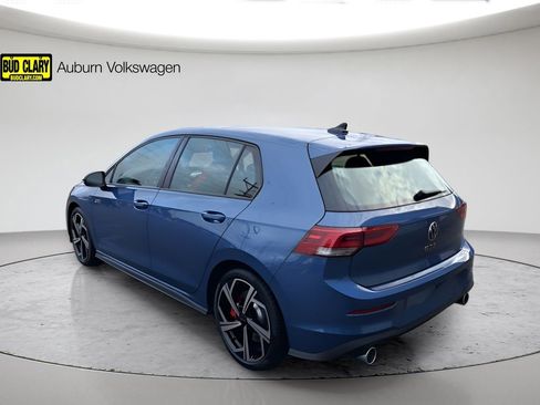 New 2026 Volkswagen GTI SE FWD image 5