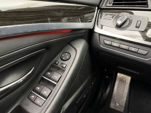 Used 2016 BMW 550i Sedan RWD image 14