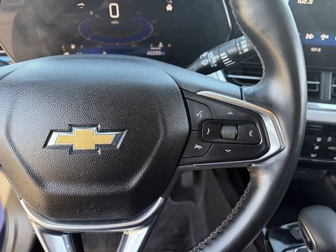 Used 2024 Chevrolet Trax LT w/ Driver Confidence Package FWD image 25