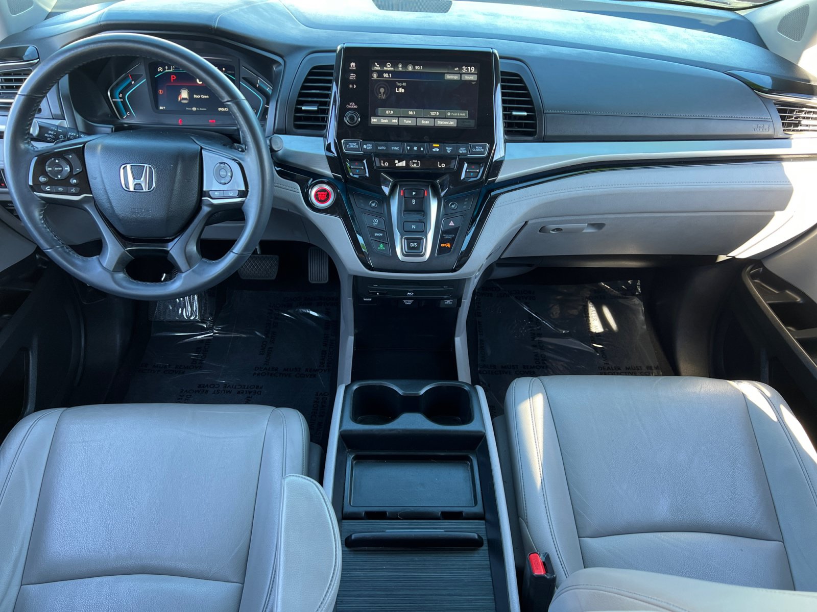 Used 2023 Honda Odyssey Touring image 10