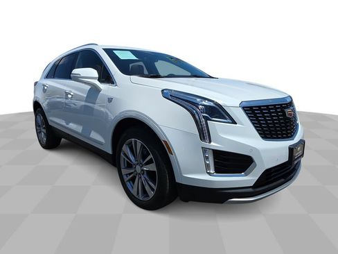 Certified 2024 Cadillac XT5 Premium Luxury w/ LPO, Premium Carpet Package FWD image 2