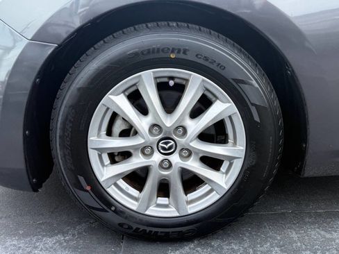 Used 2017 MAZDA MAZDA3 Sport image 29