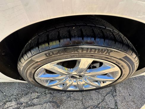 Used 2013 Hyundai Equus Signature RWD image 33