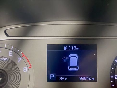 Used 2020 Kia Soul LX FWD image 13