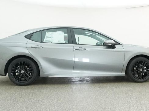 New 2026 Toyota Camry SE FWD image 30