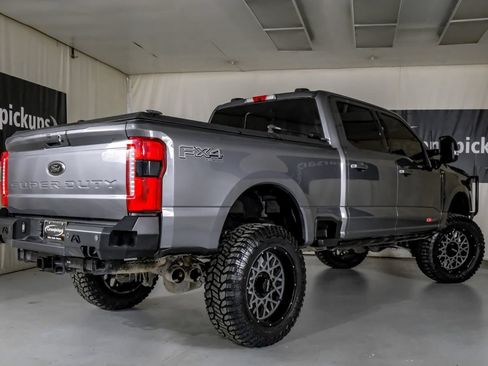 Used 2024 Ford F250 Lariat w/ Lariat Ultimate Package AWD/4WD image 8