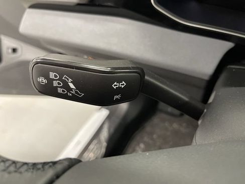 New 2026 Volkswagen Jetta SE FWD image 19