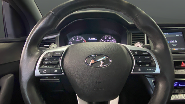 Used 2019 Hyundai Sonata Sport w/ Tech Package 03 FWD image 16